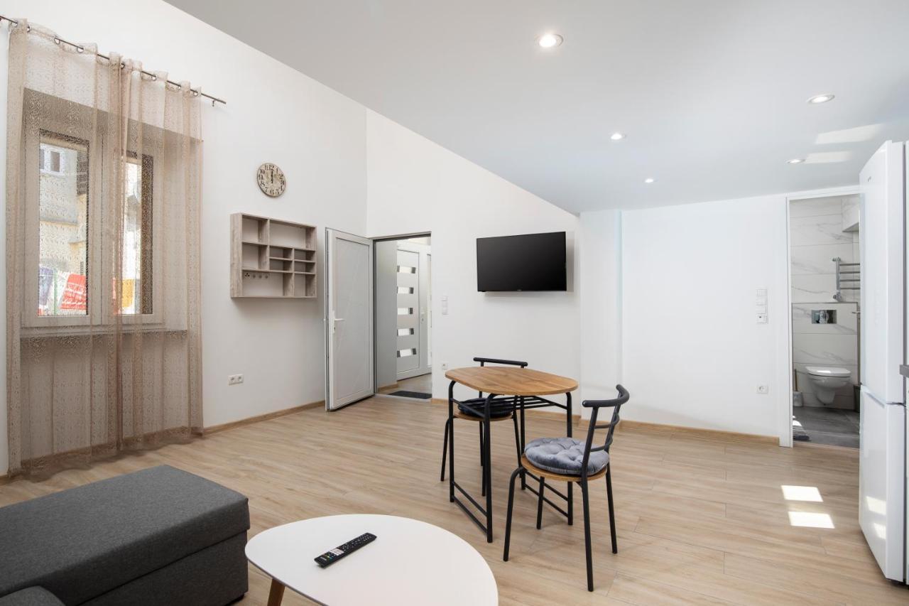Centar City Pula Apartments Exterior foto